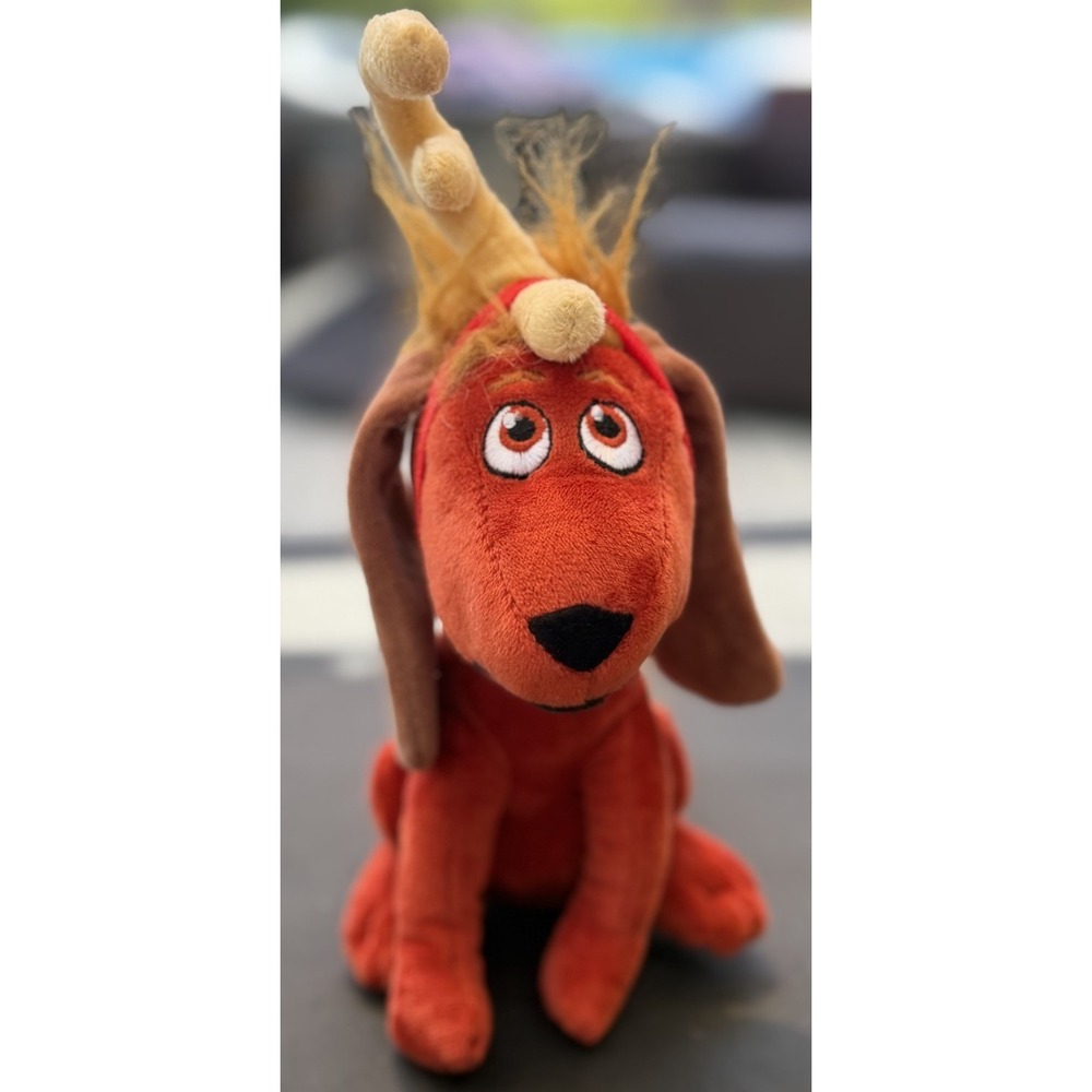 Dr Seuss The Grinch Stole Christmas Max 8" Plush Universal Studios Parks
